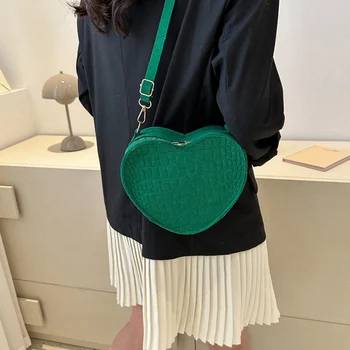 Модни реколта дамски чанти със сърца, Луксозни дизайнерски чанти със сърца За жени, Дамски чанта през рамо, тенденция 2023