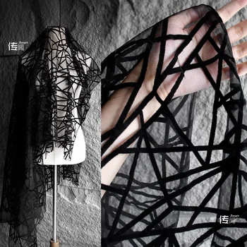 Направете тениска с мека моден Дизайн Материал на сватбена рокля Черно жакард с геометричен модел, нерегулярная мрежа, плат лента от тюл