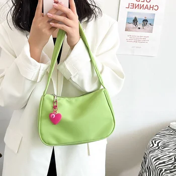 Чанта през рамо за жени, водоустойчива найлонова чанта, чантата си, просто женствена чанта за подмишниците, малка чанта-мъкна, клатч